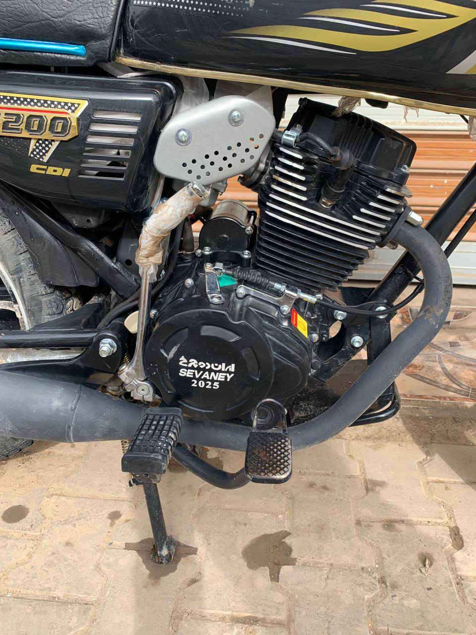 السلام عليكم
ماطور سافين موديل 25 ماطور جديد بعدو على وضع الشركه ماشي 800 كيلو فقط سعر 775 وبي مجال للطيبين موجود خاص وهذا رقمي ***********
