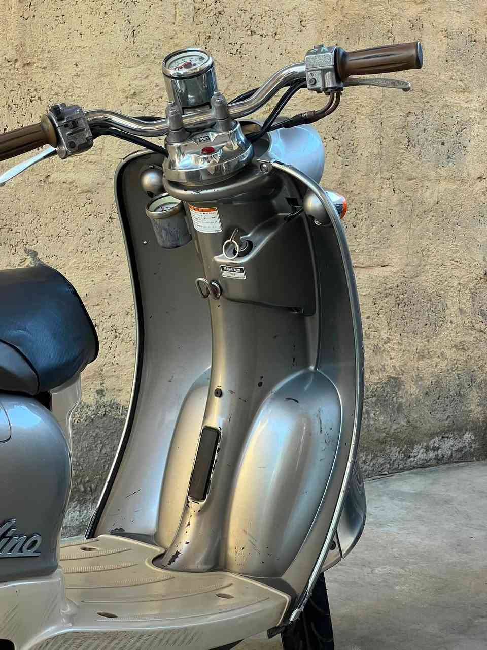 للبيع عبدالحليم محرك ممفتوح كابريتر بلادي صالنصة شوتة بلادي مابي صوت أكسل شرط كهربائيات شغال سلف هندر تايرات جديد سعر 425 -***********
