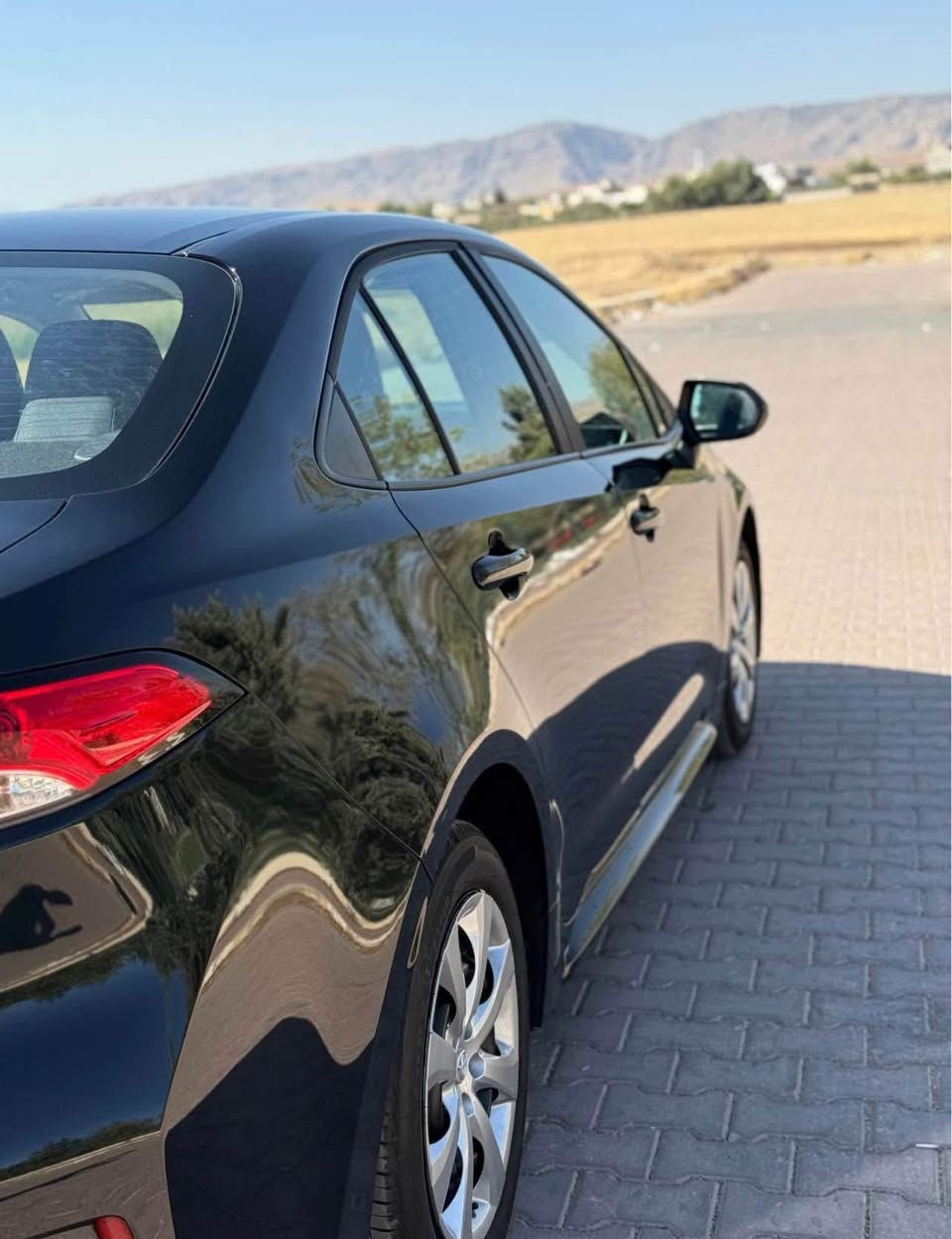 السلام عليكم 
كرولا  موديل : 2024🛑
السعر : 143ومجال 🔥
عداد المسافة : 22 الف
حجم المحرك : 2.0L ( 4,سلندر )
سياره كامله و جاهزه ربع مصرف مابى حادث خفيف 
ملاحظة السيارة : جملخ و باب فقط بجم كبس 

المواصفات :
‏‎شاشة كبير
هاند بريك بصمة
اوتو هولد :    Auto Hold
اوتو ستارات : Auto Stard 
اوتو ستارات : Auto Stop‎
رادار امامي (تحديد مسار)
‏‎رادار جانبي (نقاط عمياء)
‏‎رادار خلفي (التحذير من الاصطدام)
‏‎حساسات امامي
‏‎حساسات خلفي 
نظام : Eco
نظام : Normal
نظام : Sport
تحكيم ستيرين
كشنات كهربائي 
كشنات هيتر
تبريد لمس
لايتات ليد وعدسة زينون 
بكلايتات LED
ويل كروم
وبعد هواية مواصفات…
‏‎تفاصيل اكثر الاتصال علی ارقام التاليه 

‏ WhatsApp - Vibir‏‎‏‎‏‎
***********
***********

عنوان📍عقره أربيل, العراق
