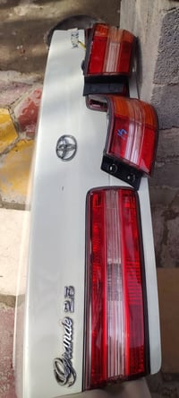 جنط مارك ٢٠٠٠ • حاوية جديدة • عليه مجال