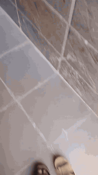 اسطه سيراميك شغل درجه اولى وهاذه الرقم 07881972184 خابرني وتدلل