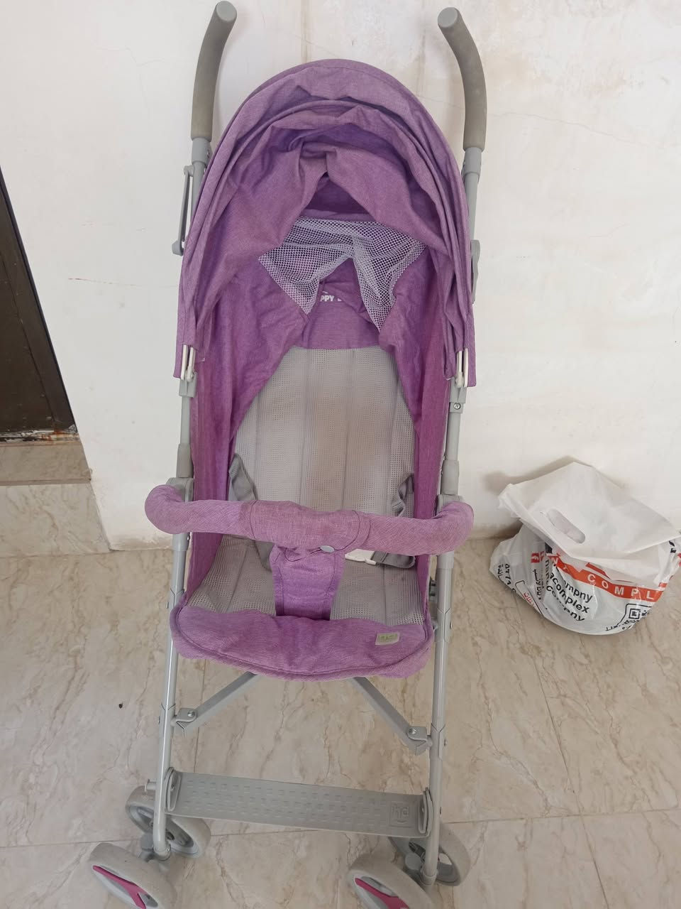 عربانه طفل 👶 ب35 تنور كهربائي ب25 مكاني@ غزاليه رقم الهاتف ***********
