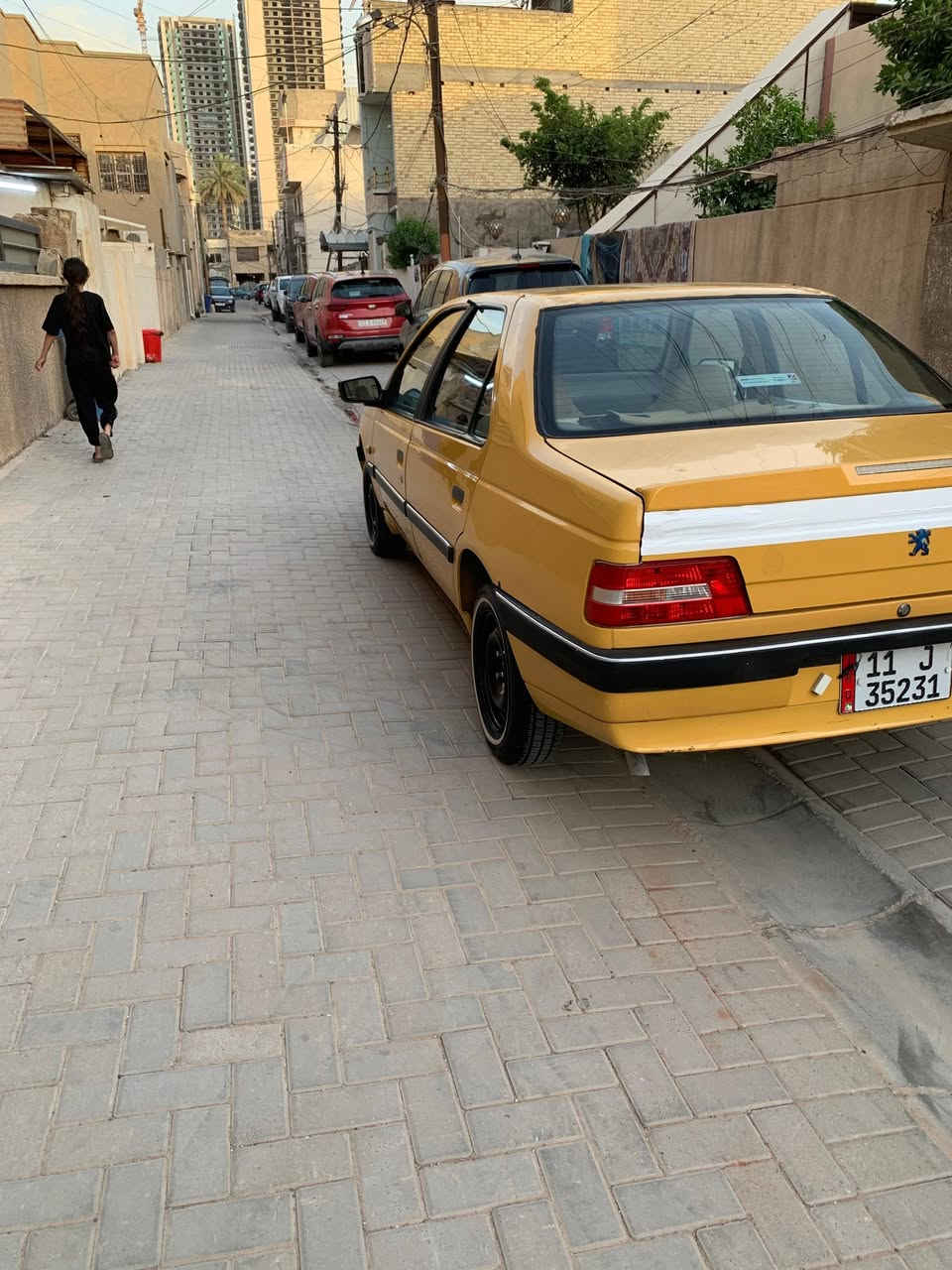 بيجو لميس ٢٠١٥ للبيع
مكفوله من ضربه وصبغ وتبديل
كير مكينه تدفئه تبريد كفاله
تخم تاير جديد وصبغ ويل حراري 
سلف جديد
كلج جديد
ماشيه ١٢٨ حقيقي
بأسمي رقم بغداد انكليزي تحويل مباشر
بيها بارد بالجاملغ الامامي اقل الشبر
مكاني بغداد
سعر ٣٩ وبيها مجال بسيط
***********
