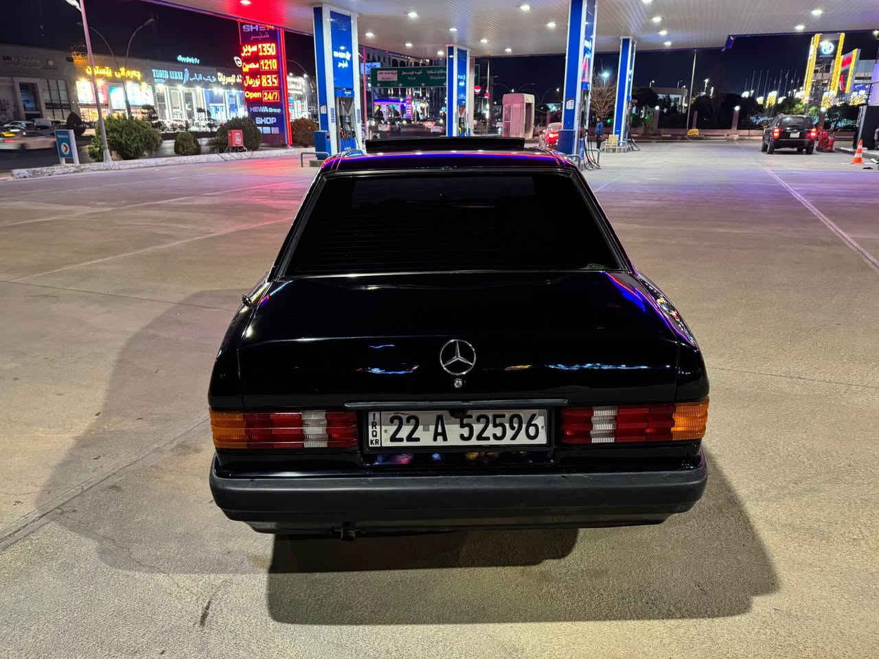 مارسيدس ١٩٠ موديل ١٩٩١ بيلاد ره شي قه تران بوياخ عامه لو جواني جه مپه كي خه فيفي پيشي هه يه ره قه مو سنه وي نوييه هتا ٢٠٣٠  هه زه يي نويه مكينه چوار پستنه گير عادي مواصفات سلايت ABS جام كاره بايي ته بريد له سلوري چوارتاييه و ويلي نوي پيشو پشتي كامل نوييه يك دينار مه سروفي تيدانييه يك وه ره قه غه رامه ي له سه ره پاشي معمله ده يگه رينمه وه سعري ٥٣ وه ره قه و معمله رقم ته له فون ***********/*********** شوين هه ولير Singapore
