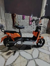 دراجة شحن • جديدة • توني ماخذها