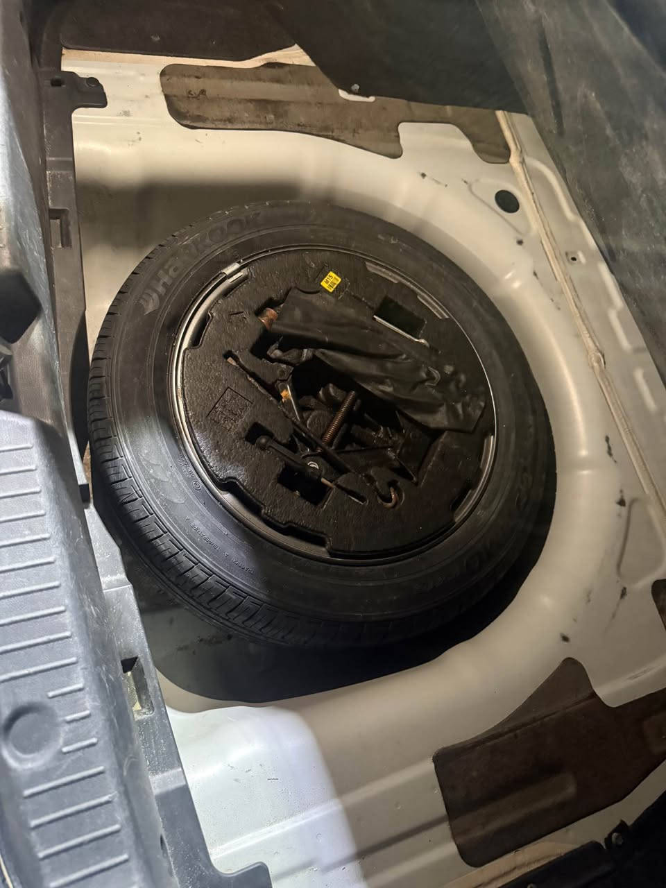 سوناتا 14 خليجي مكينه 2400 كفاله عامه من كلشي حتى الدعاميات مكينه كير حداديه تخم تاير كارتون وشرط ترايك زيرو ماشيه 100 ألف رقم بصره تحويل ثاني يوم باسمي وعله ايدنه صارله عمر سياره تحفه تجي وتشوف بعينك وتحكم  مكاني البصره الشراي يتصل *********** Singapore
