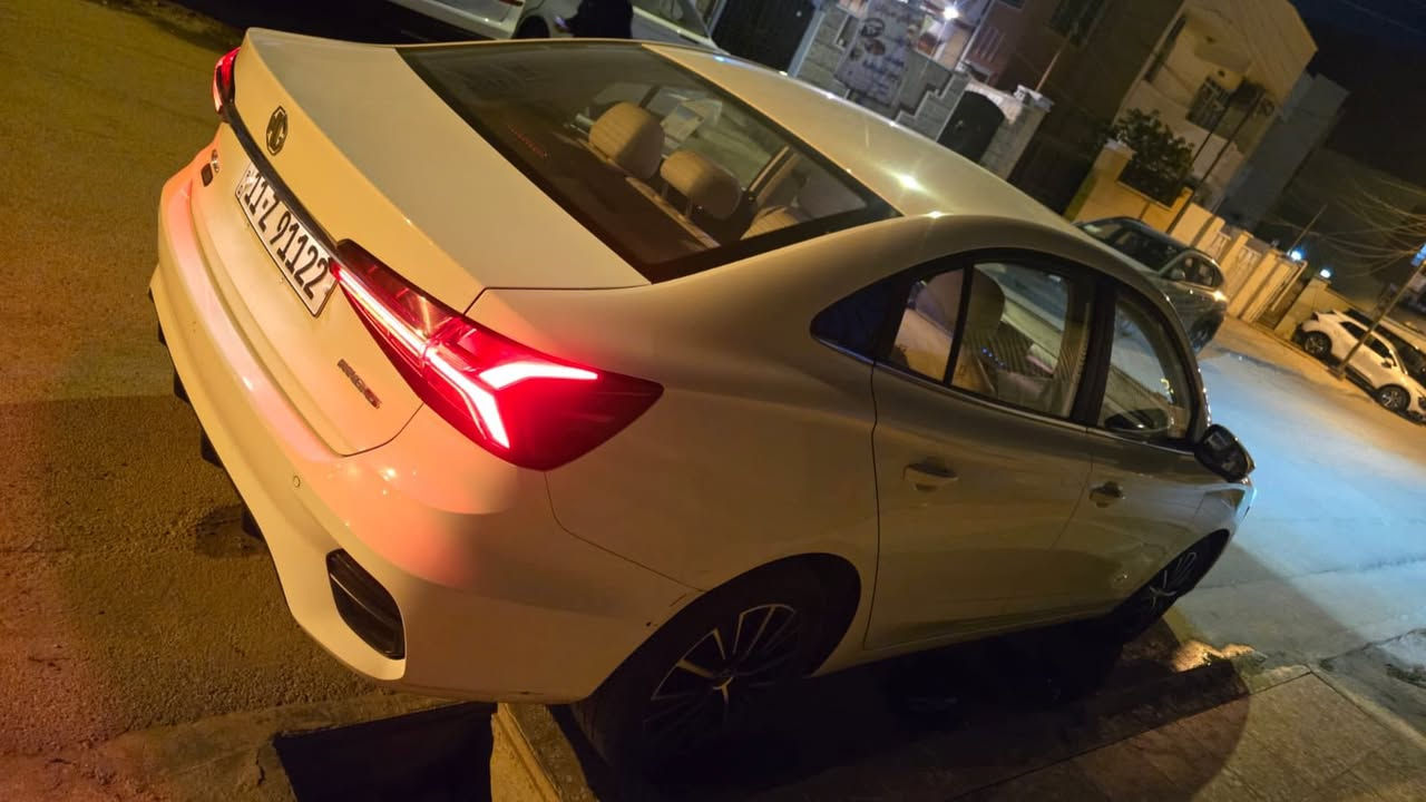 MG5 plus 2025
ضمان 6 سنوات  

السيارة ماشية ٢٠ ألف 
المحرك 1500 تنفس طبيعي 
السياره فول مواصفات اعلى فئه
  بصمة تشغيل وابواب
قطعتين تبريد هاند بريك بصمه 
شاشة ابل كار بلي واندرويد
عداد دجتل 
حساس خلفي 
دخول ذكي 
حساس ضغط اطارا
ترحيب لايت زينون
جام كهرباء ومري كهرباء
مري شفط 
فتحه سقف 
اشاير بالمري 
أربع كامرات حساس امامي 

رقم بغداد. باسمي 

 السعر 20.000.000 مليون 

***********
