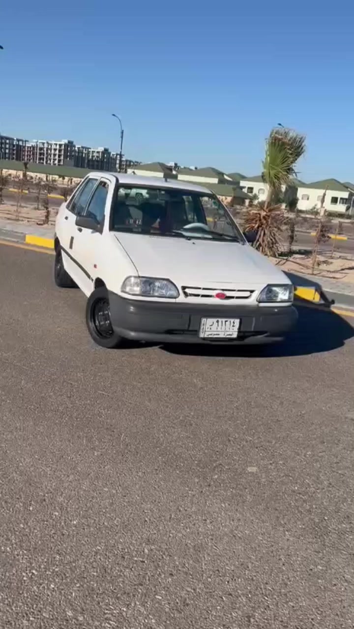 السلام عليكم سايبه 2014 مصبوغه عام سياره جاهزه ما ناقصهه شي كهربائيات كلهه شغاله تايرات جدد باتري جديد كير كفاله مكينه بيه‍ه خيط تبخير توه بادي بيه قليل كلش سنويه تنتهي بشهر 5 السعر 32وبيهه مجال ***********
