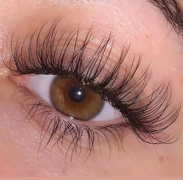 مليتي من فراغات حاجبج🤔
حاجبج خفيف وتريدين تثخني 🧐
زين رموشج شلونها تريدين تكثفيها وطوليها 🤨

😎الحل عندي  
⭐️تركيبه زيتيه لتكثيف الرموش والحواجب⭐️

🤓استعماله سهل جدا🤓
قبل متنامين حطي على رموشج وحواجبج ونامي والصبح غسلي
وحتى متنسي حطي الزيت يم فراشج 😁 انسي جلسات ولرموش وغير فقط ستعملي سيروم زيوت طبيعيه لحاجب ولرمش يكثف يطول شعر لحاجب ولرمش  وينبت. شعر خلال خمسه تيام


**إذا كنت صاحب هذا الإعلان وتريد حذفه لأي سبب، رجاءا أرسل رسالة إلى الدعم الفني**