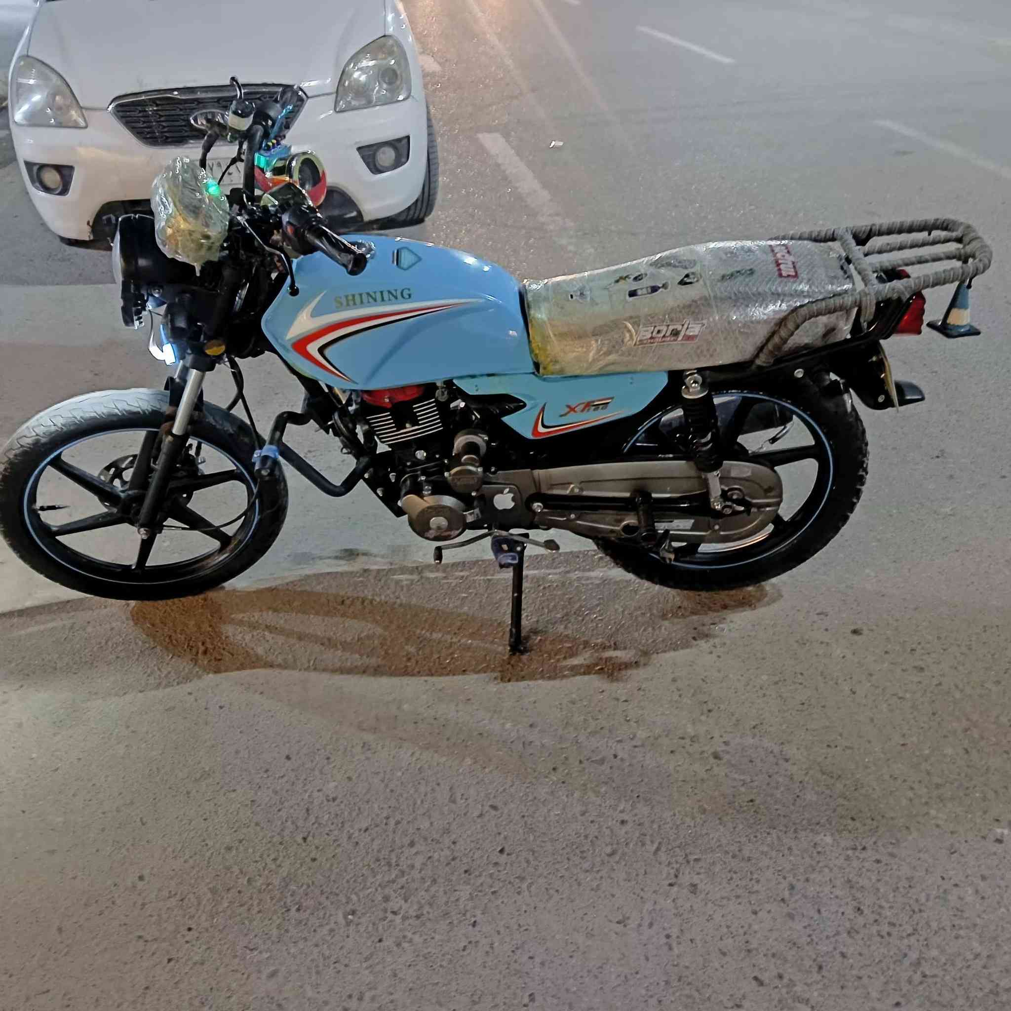 السلام عليكم دراجه شنك مرقم خير من الله شرط مكينه مامفتوحه ناعمه الدراجه انطخت ضررها فقط جاملغ ودشبول فقط دراجه مكفوله كله من كلشي يرادله نواقص كله يجوز ب50 الف رقم مميز خابر وتدلل سعر خاص رقم *********** متوفر واتساب واتصال
