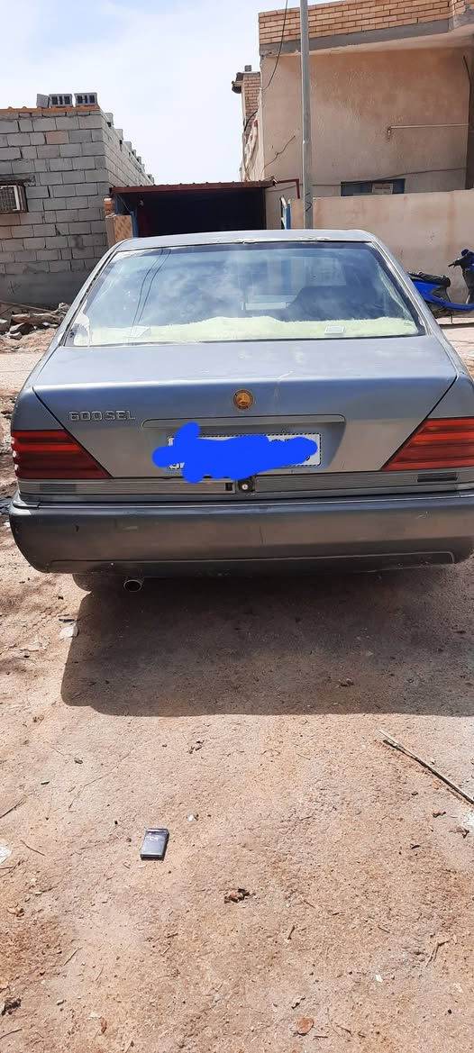 مارسدس شبح 600
سنوية جديدة لحد  2031 تنتهي جاهزة تبريد حدادية  كير محرك  الغرفة ابلاد تخم تاير  دبل جام/ العنوان بصرة السعر 43 وبيها مجال   للاستفسار الاتصال او واتساب ***********
