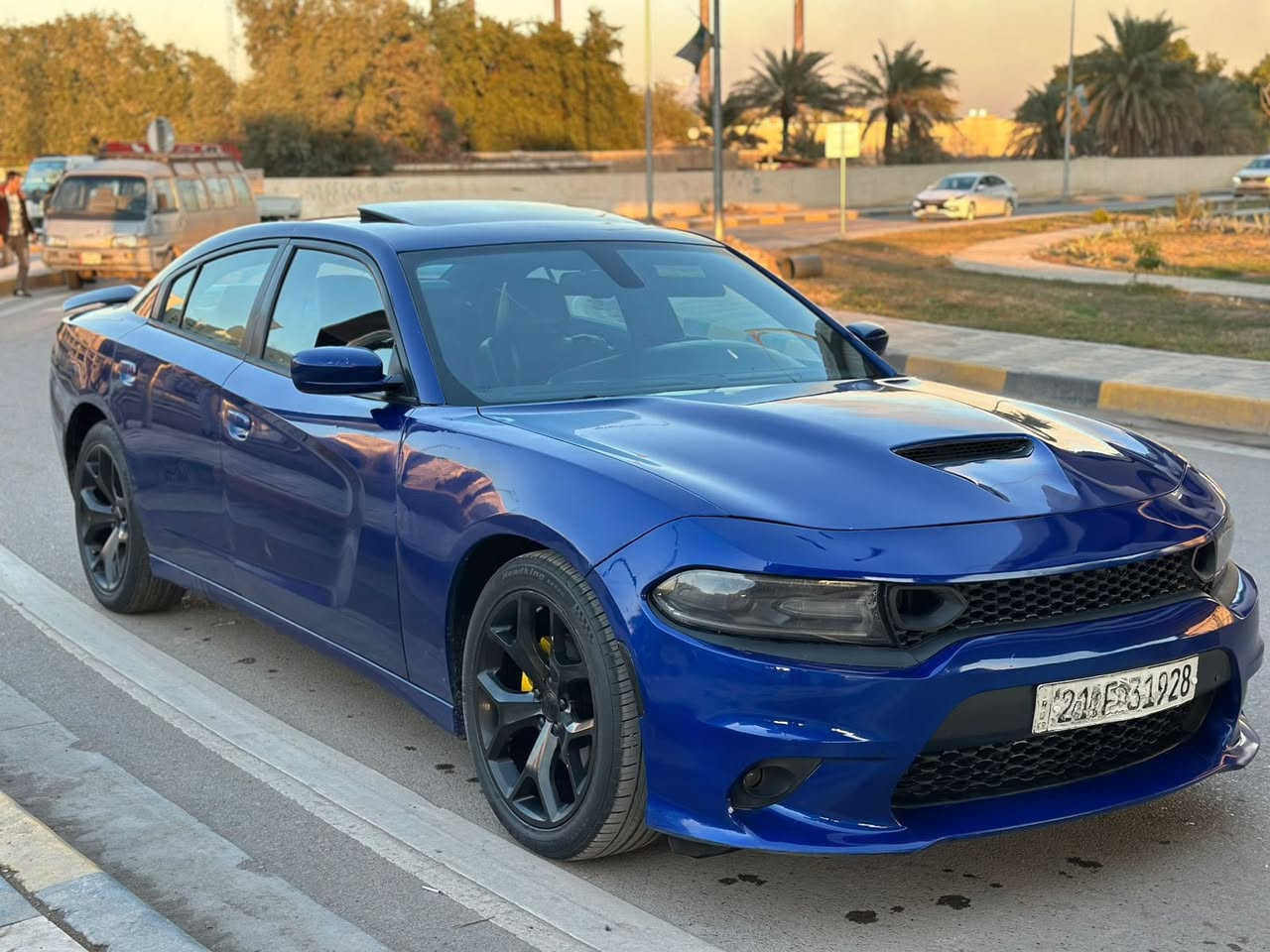 السلام عليكم اقره المنشور قبل الاتصال رجاءاً
تشارجر 2019 اصل رقم سليمانيه تريد وكاله تريد تحويل
فول الفول للاخير SXT بلاص تو ويل
السياره صور حادثها كدامك بس بنيد بدون دواخل بيها 6 قطع كلير بدون ضربه بدون معجون فقط كلير ابيعلك حزام
السعر 172 وماكو هيج سعر وبيها مجال جداً بسيط 
مكاني بغداد الدورة  ***********
