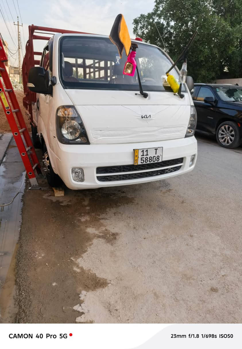 السلام عليكم كيه نثيه 2018 سياره بيها بارد قليل ربع باب اليمنى مكينه بيها خيط تبخير بدون صرف تخم تاير جديد باتري جديد محجر جديد التبريد شغال بس قطّعه كهرباء باسمي السعر 125 وبها مجال بسيط جدا العنوان بغداد الدوره مكلف بالنشر الرقم***********
