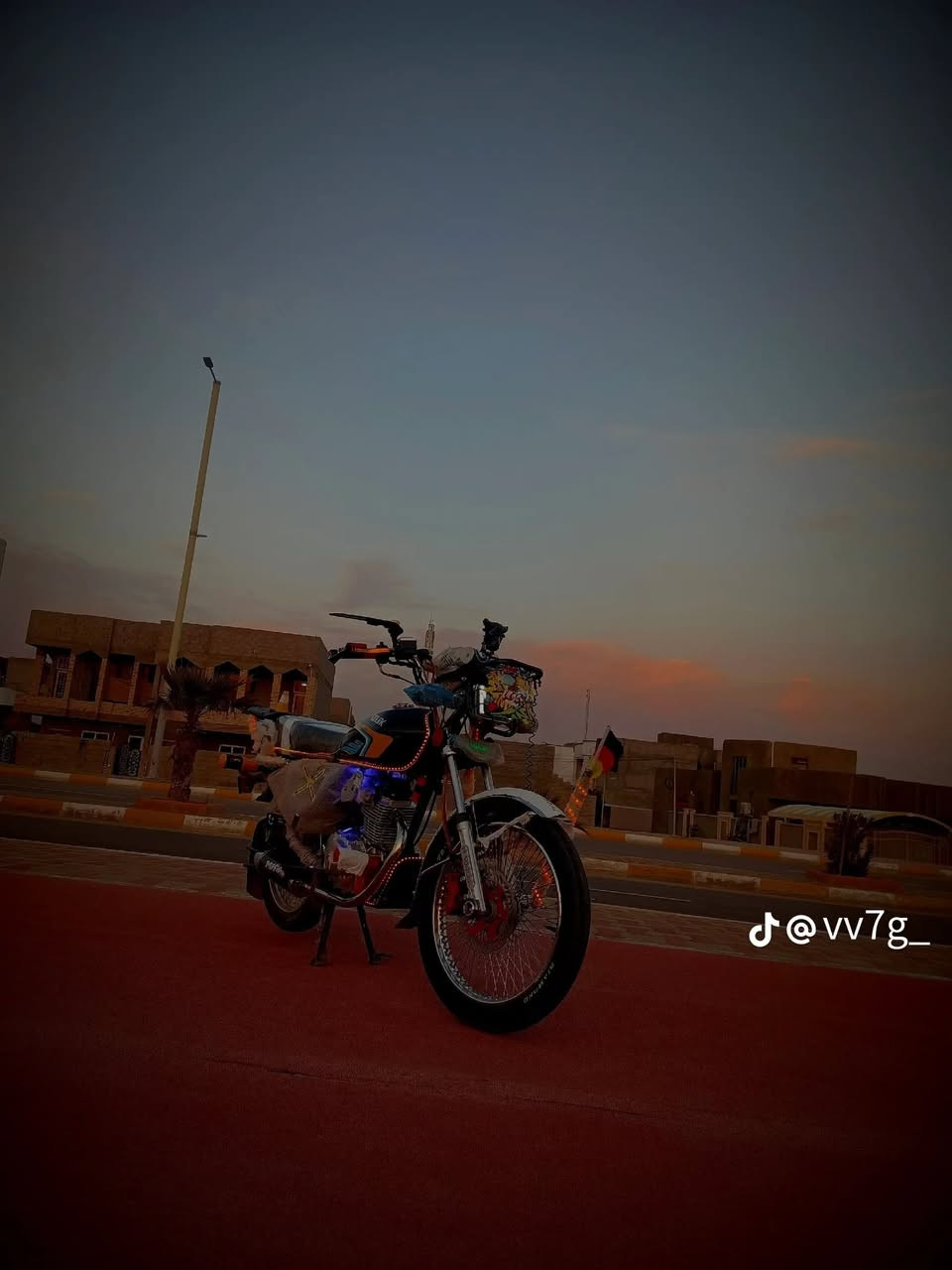 دراجه تايكر موديل 2025 خمسه كير  للبيع مصافه فول شرط الفحص باب اول السعر 950وبيهئ مجال دراجه مزوده فول شلعه فول  مكاني ال خمسه كيلو  تصال ***********
