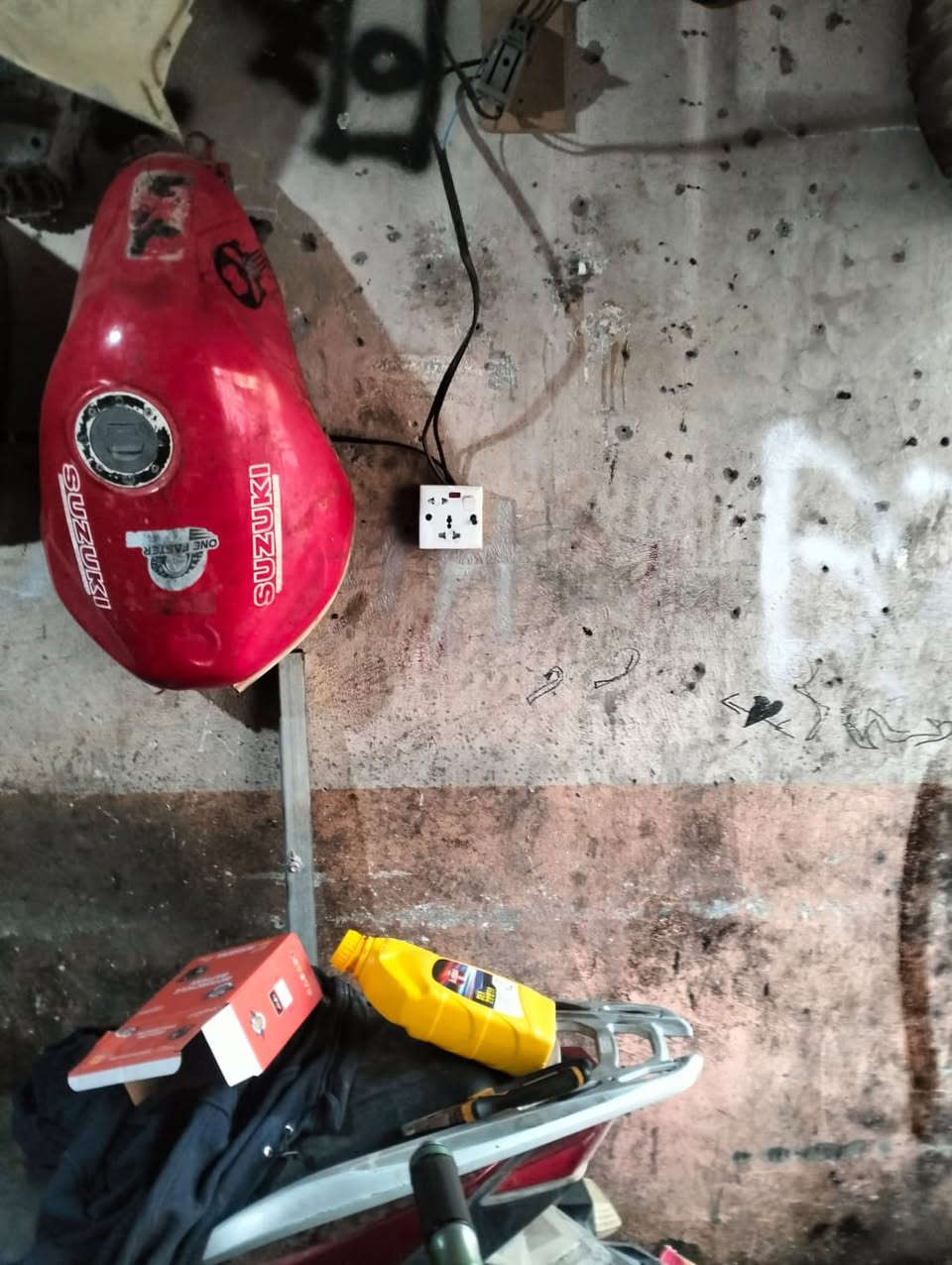 السلام عليكم بطح باندة ربع
مجفتة جديد بعدها مساحكة كاملة وشغالة للمراوس فقط شعندك نزل للعلم الدراجة كاملة كل غراضها ودافع فلوس التصليح كامل تجي يشغلها الك ويشد غراضها وتاخذها يعني متدفع ربع للمراوس فقط مكاني بعقوبة التحرير ***********
