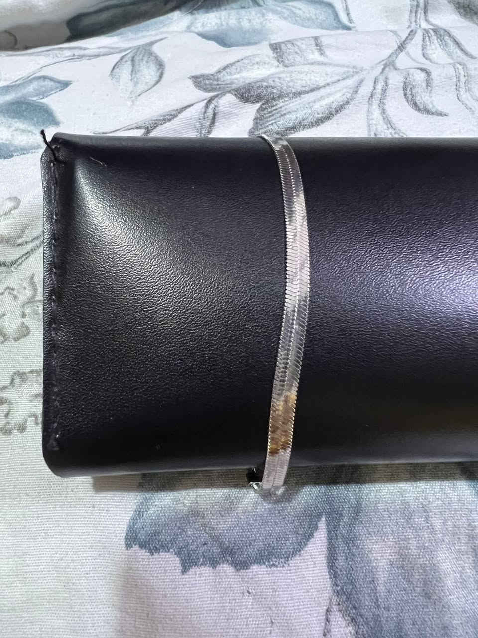 شلعه اكسسوارات رجالي فقط العدد                 42 قطعه بيهم 21 خاتم بيهم مختوم   + 15 اسوار  + 5 زناجيل + مداليا وحده السعر 15


**إذا كنت صاحب هذا الإعلان وتريد حذفه لأي سبب، رجاءا أرسل رسالة إلى الدعم الفني**