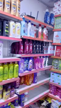 رفوف+عارضة تجميت نضيفات كلش للاستفسار 07818883425