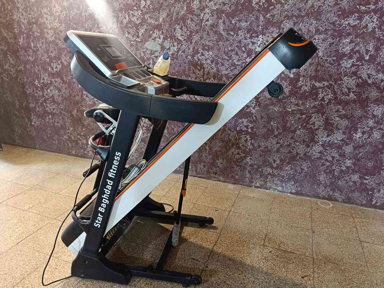 للبيع 
للتواصل ***********
