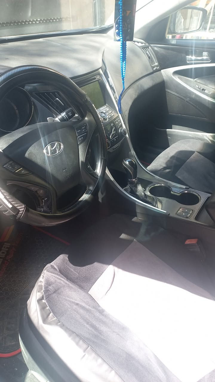 السلام عليكم  سوناتا للبيع او مراوس حسب القناعه موديل ١٣ فول 1/1 ***********
