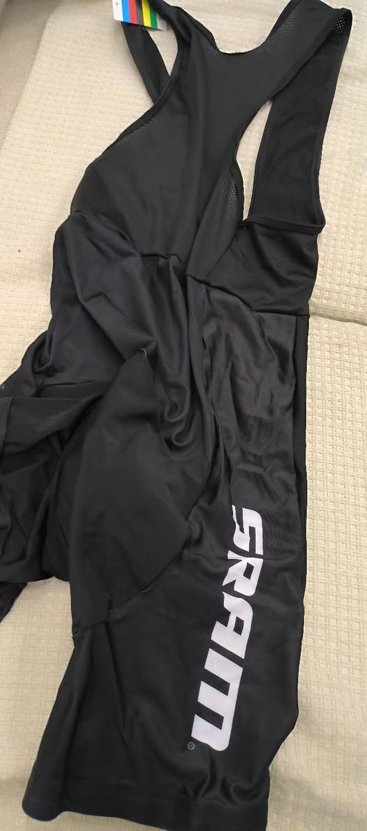 سلام عليكم طلعلي غراض بايسكل امازون 
شلعه ابيع وكل شي وسعره 🚴


**إذا كنت صاحب هذا الإعلان وتريد حذفه لأي سبب، رجاءا أرسل رسالة إلى الدعم الفني**