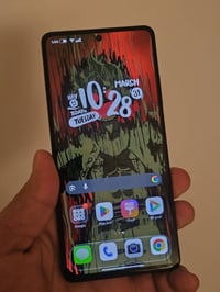 ريدمي نوت 12برو 5G ذاكره 256/8معالج دايمنيستي1080معالج قوي وجهاز كلش م...