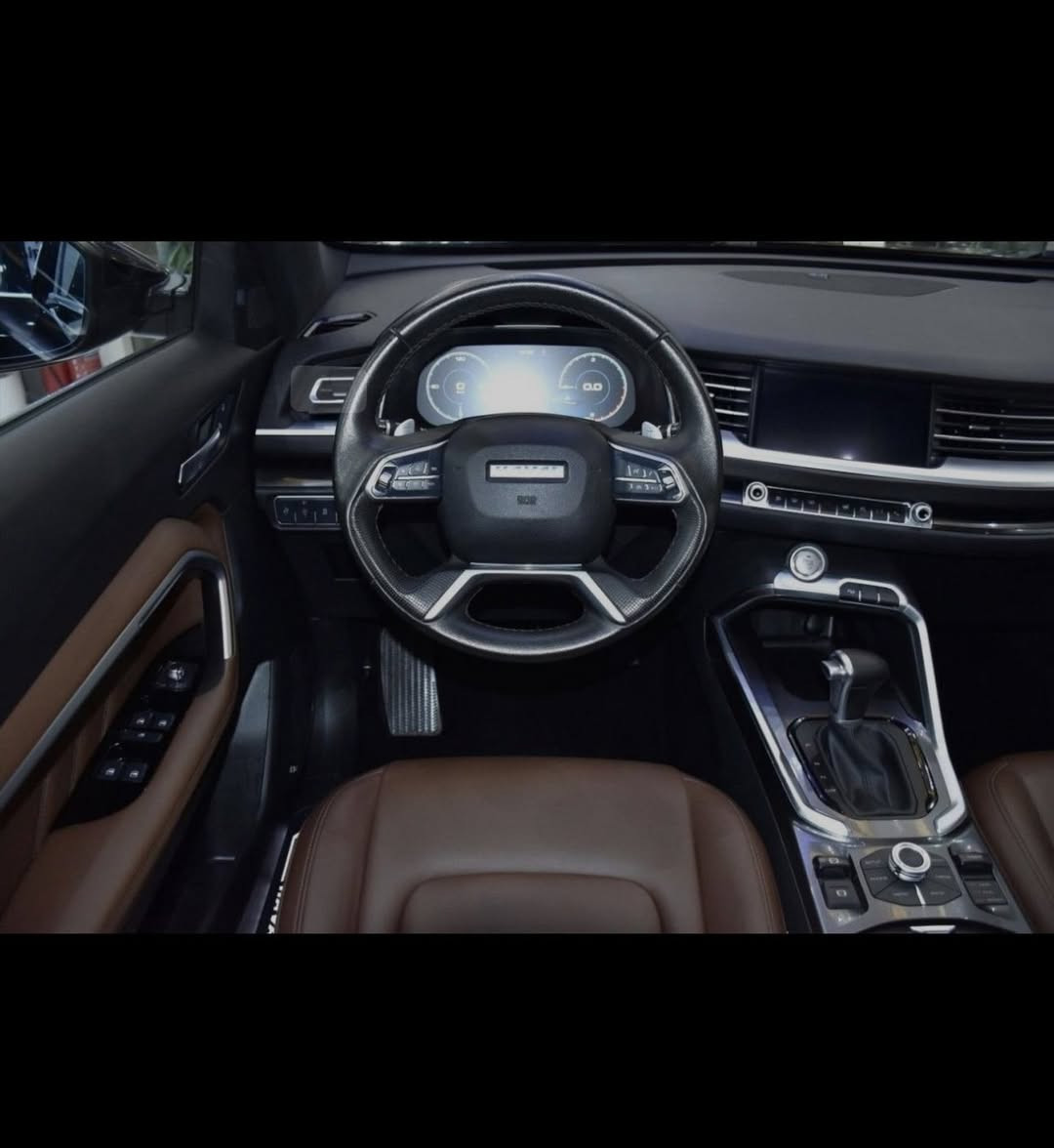 السلام عليكم هافال h6 موديل 2020 
فول مواصفات 
كفاله عامه مكينه 2000 تيربو 
رقم بغداد مكان السياره بابل 
السعر 170 وعليها غرامه مليون و300 ينزل من سعرها 
رقم الهاتف ***********
