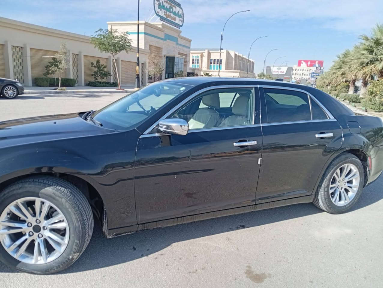 سلام عليكم  أوباما للبيع 
السعر 170 وبيها مجال 
فول فتحه توويل سياره
سي رقم بغداد بسمي 
١٦ م.  ٢٠٢٣ هزه ماصاقطه 
برده  خلفيه سونار بالمنشور 
مكان كربلاء 
 ***********
