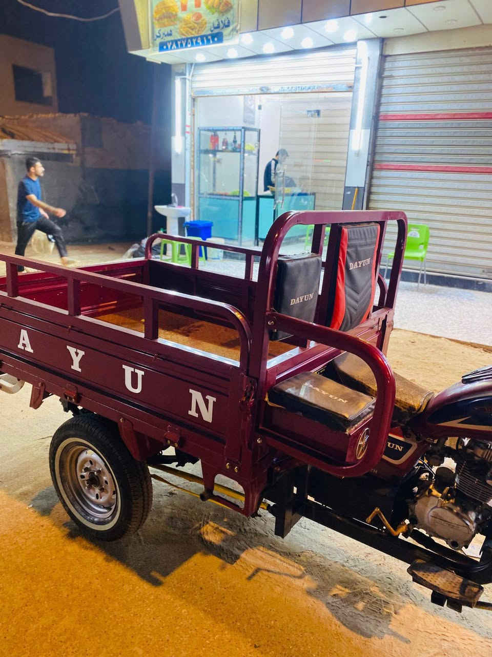 سلام عليكم ستوته البيع موديل 2021 أوراق كامله مكينه مفتوحه بوشه و بستم فقط ستوته حلوه مالت جناي شوفت عينك ماناقصهه شي السعر 1950 وبيهه مجال مكاني ذي قار سوك الشيوخ كرمت بني سعيد وهاذه رقمي***********
