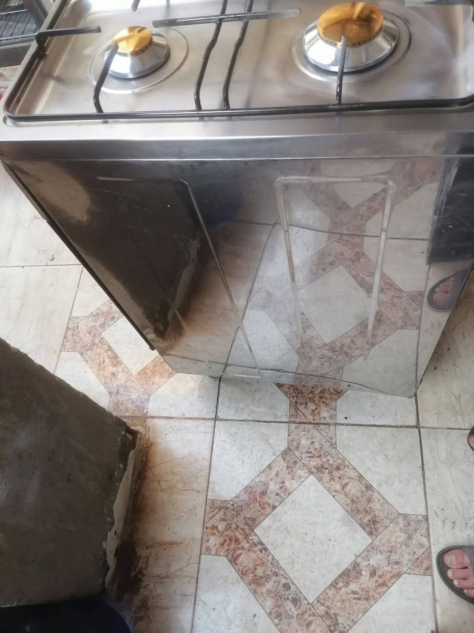 طباخ فريش مصري ٥ مشاعل فرن دكمتين باب اول استيل اصلي ثقيل نضيف كلش اوشغال على فحص للبيع سعر ١٥٠


**إذا كنت صاحب هذا الإعلان وتريد حذفه لأي سبب، رجاءا أرسل رسالة إلى الدعم الفني**