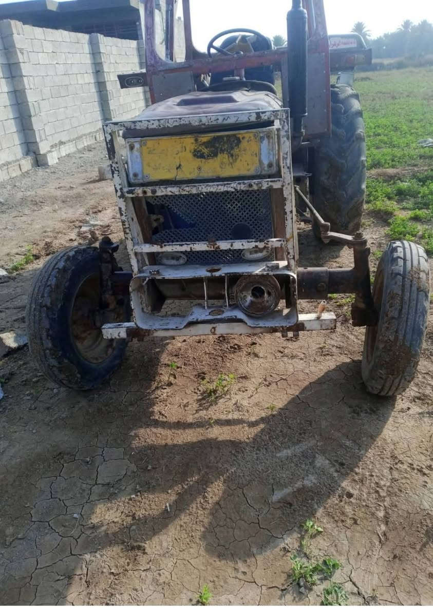 عنتر للبيع نضيف رقام وسنويه رقم بغداد بس بدون تحويل سعر مليونين 200 مكان خان بنى سعد ***********
