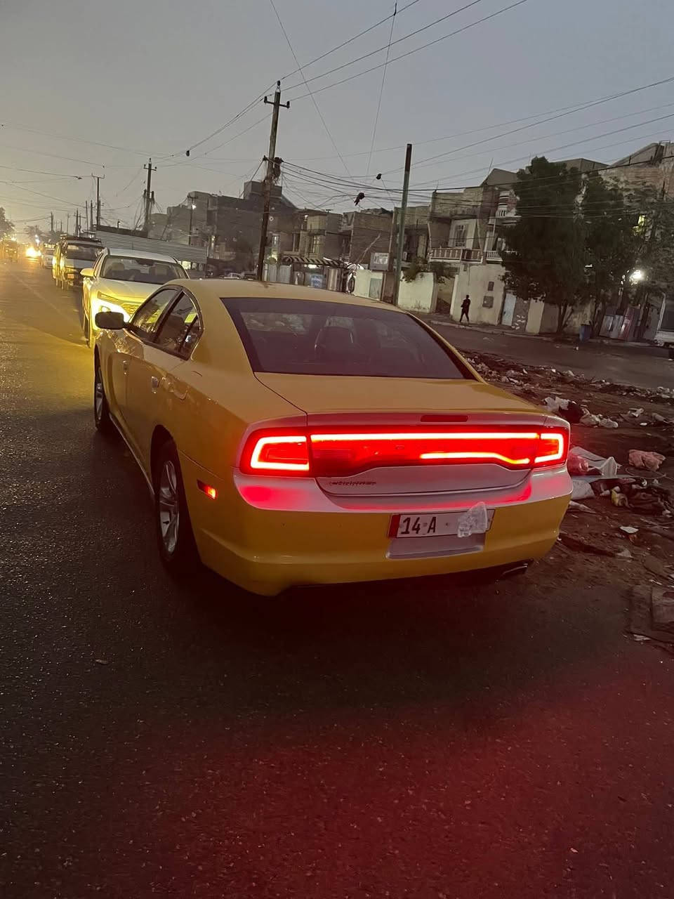 السلام عليكم جارجر تكسي موديل ٢٠١٢  ابسمي سنويه جديده  كفاله من العيب الشرعي مكينه كير حداديه منضومه زنون تدفئه تبريد خير من الله حادثهه الجاملغ الأمامي والبنيد مفتوح وراجع نفسه فقط وبيهه طخه بسيطه يم القبق مال البانزين السياره بيها اكسل السعر ١٣٠$
مكاني بغداد مدينه الصدر 
غير متواجد عل فيس اتصال 
***********
