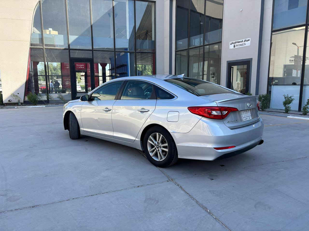 السلام عليكم
سوناتا للبيع  مديل 16 بيهه قطعه البنيد  وبارد قليل كلش بالقماره السونار موضح بالمنشور 
 مداور ثاني يوم سعرهه ( 118 ) وبيهه مجال 
 
الاتصال 

***********
