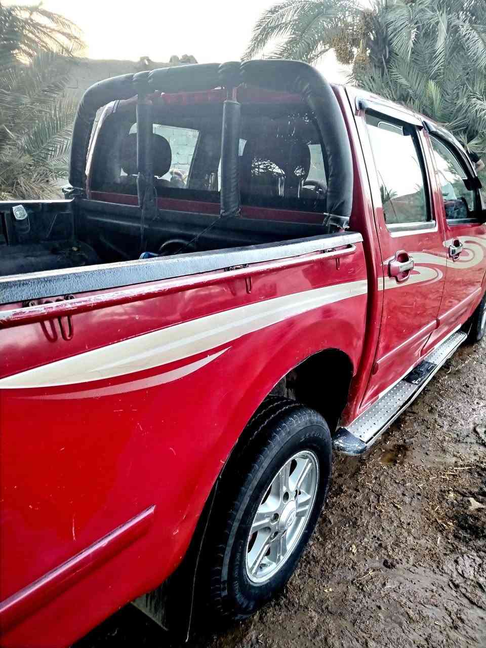 السلام عليكم كريت موديل 2012 للبيع رقمه بصره مكان السياره الناصريه الشطره  تخم تايرات جديد صار شهر شادهن محرك بيه تنقيص قليل وكير.واكسن وشاصي مكفول سنويه نافذه وباسمي تحويل شوكت ما تريد السعر( 50) وبيه مجال
***********
