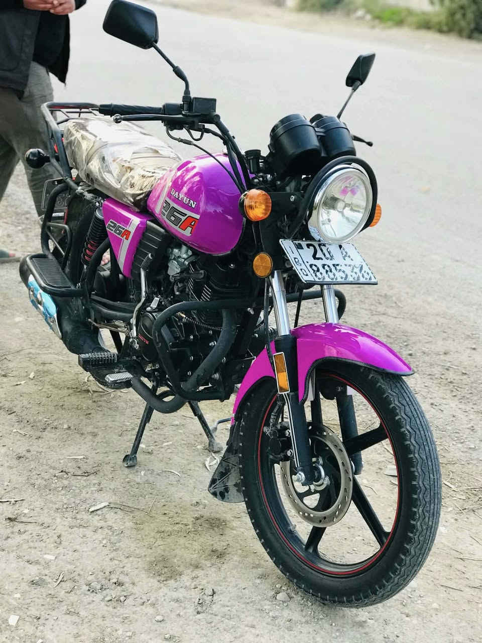 دايوان موديل 23
كفاله عامه  دراجة ماشيه 7000
مرقمه نكليزي. لوحتين 
العنوان بعقوبة 
***********
