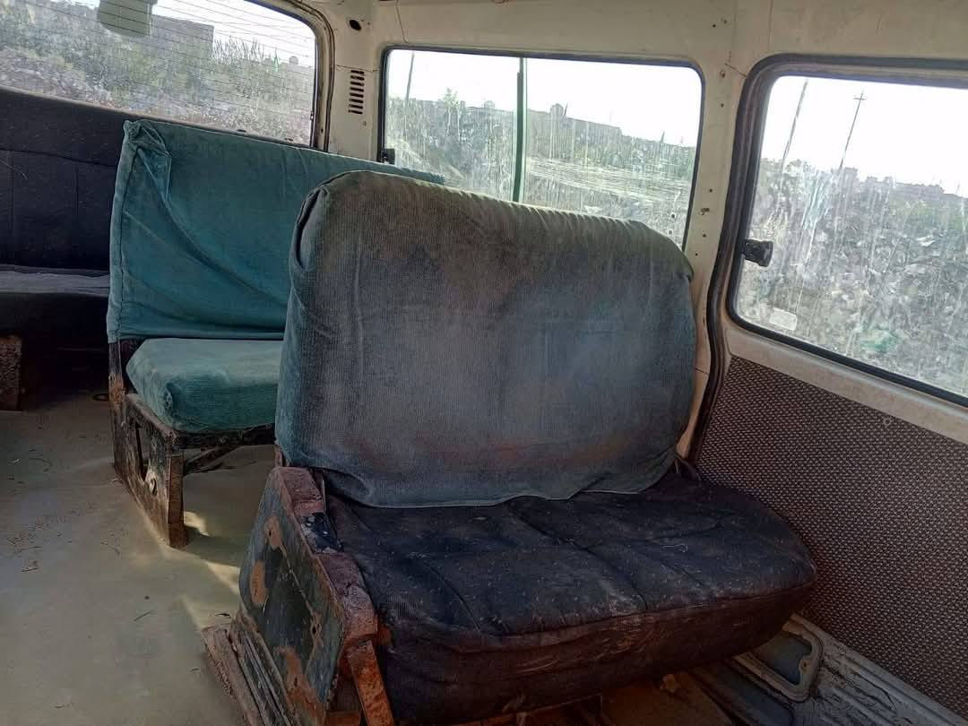 السلام عليكم سياره للبيع جاهزه نواقص بسيطه كلش تخم تاير  مكينه 6 ونجي كافله بس الكير بي صفنة قليله سياره رقم بصره  سنويه عضم عاج  صاقطه بل 21 راعيه مواصله اتعهد بيها من سرقه من عشائر من طلب . راعيه بل رفاعي ميطلب عليها مكان واسط الزبيديه***********
***********
سعر 17وبيها مجال
