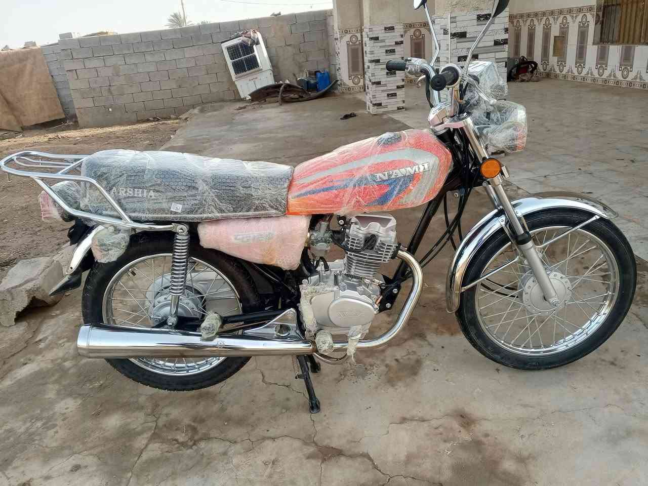 دراجه للبيع موديل 25 برغي ما مفتوح بيها زيرو بعدها اوراق سكنر ***********
