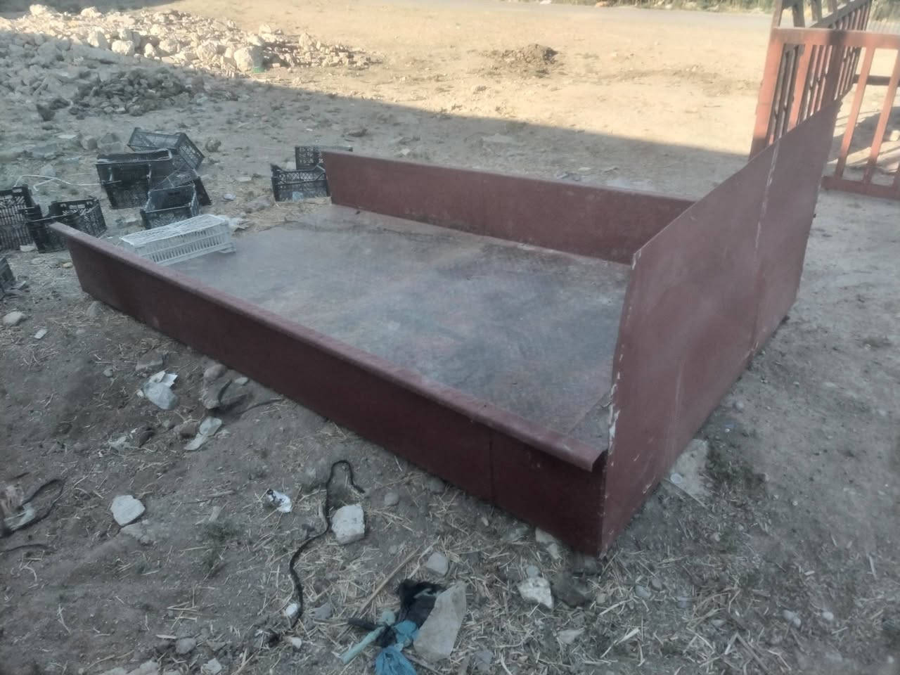 ابطانه جكر كيا نثيه
السلام عليكم جكر حوظ جاهز كيا نثيه بعده جديد اشتغلت بيه سبوع وشمرته السعر 450الف
اتصال *********** : ***********
مكاني بغداد الشعله الدوانم
