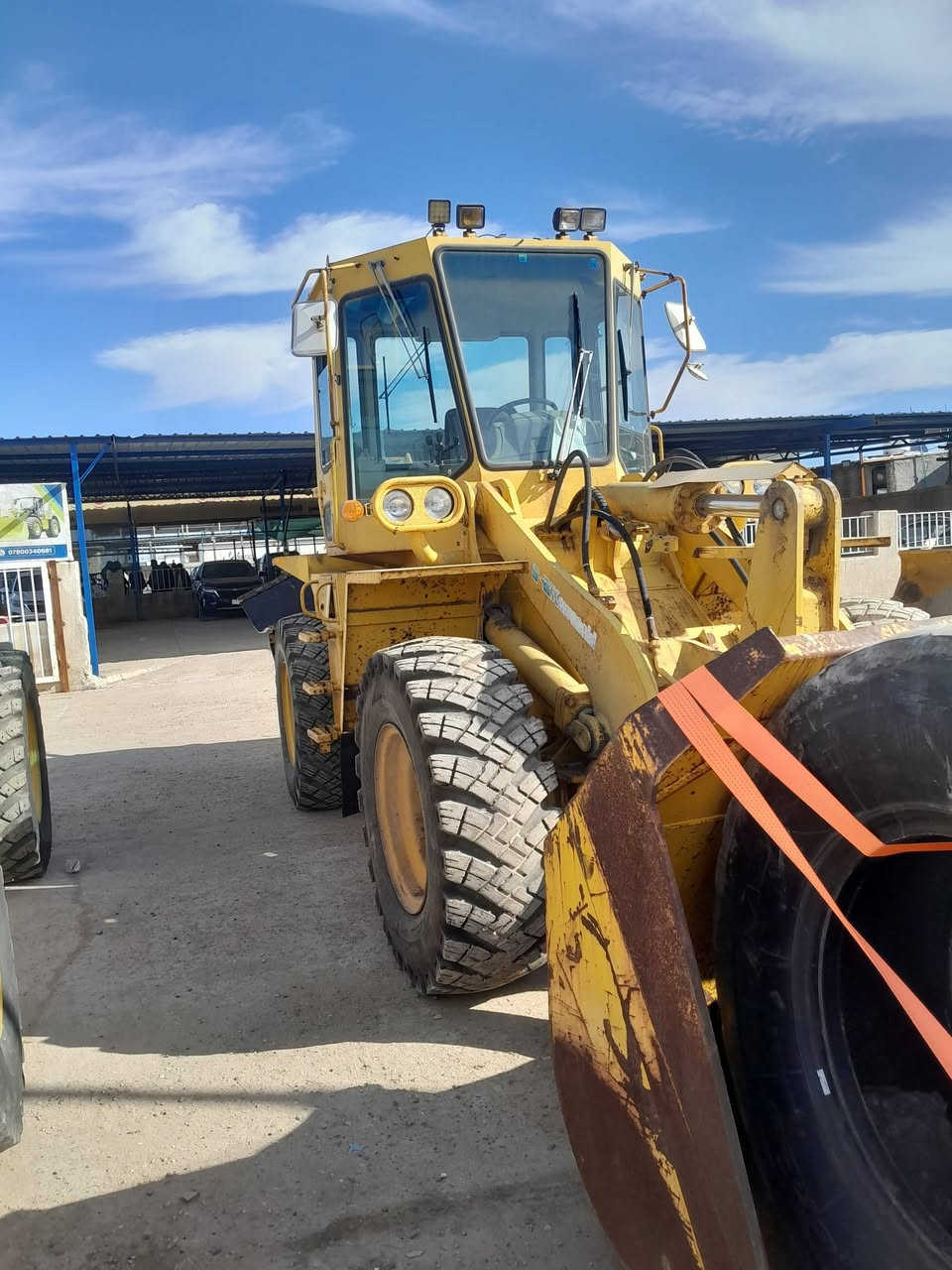 يتوفر لدينا كافه نواع الشفلات والحفارات دخول جديد
كوماتسو  حجم ١٠٠ محرك ٦سلندر  
كوماتسو حجم ٢٠٠ كير عادي 
كاوسكي حجم ٦٥ ZA   
شركة بيت الحرز  *********** وتساب  
*********** وتساب 
عنوان السماوة شركة بيت الحرز
