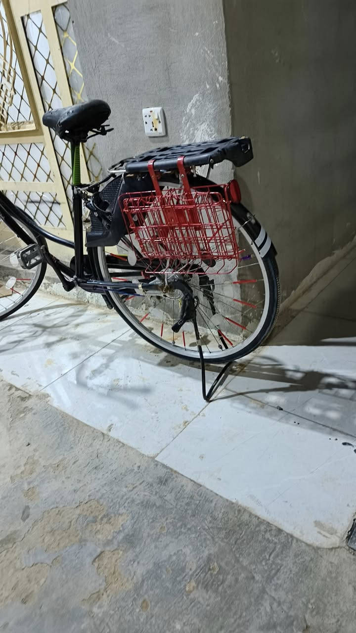 السلام عليكم ورحمة باسكل للبيع المكان ديالى بعقوبة كاطون الرازي السعر 90وبي مجال حك الجيه الهاتف ***********
