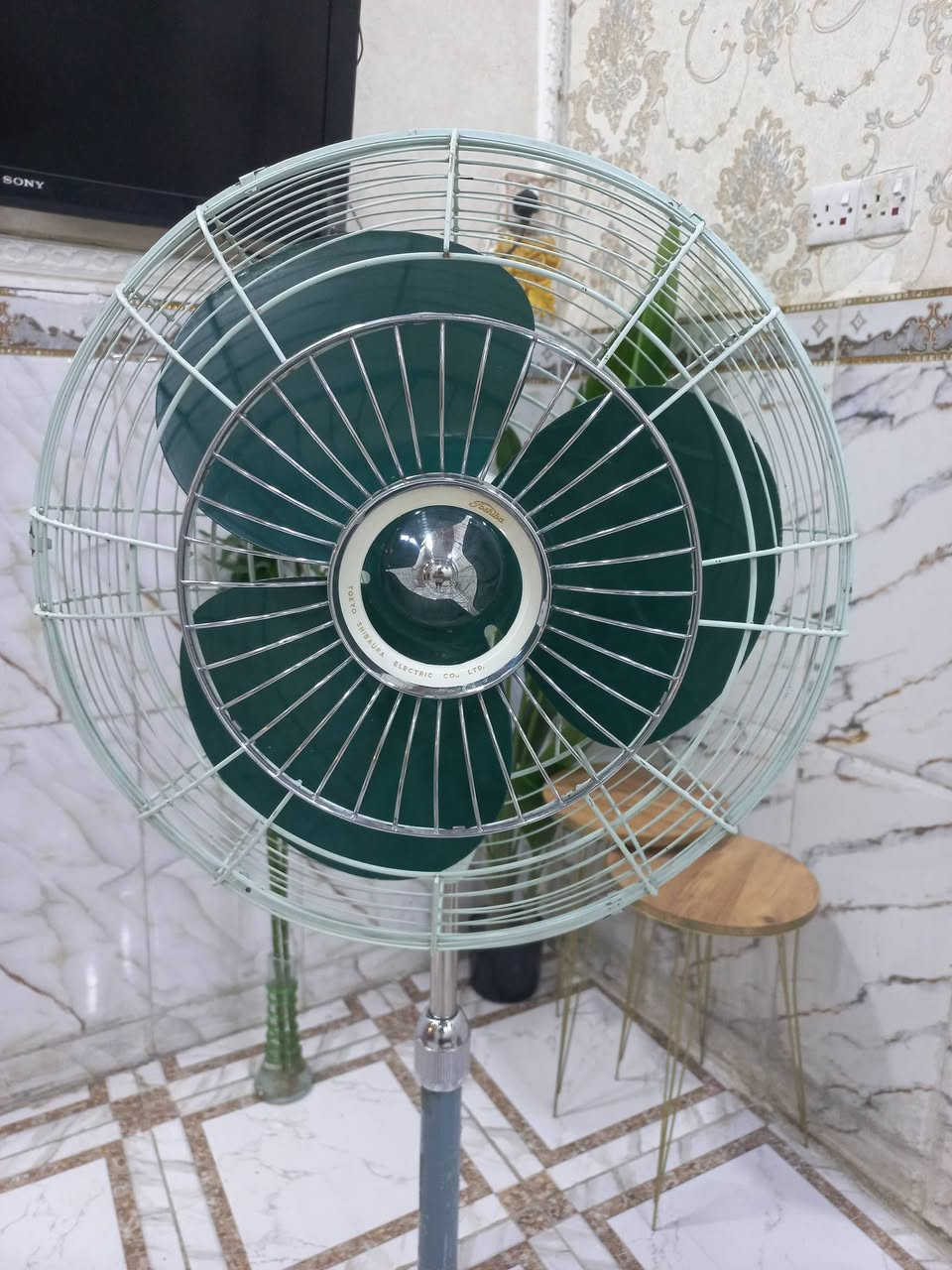 نوادر كلاسك صناعة السبعينات 
توشيبا اليابانيه نضافه عاليه جدا جدا بسعر 150 يوجد توصيل


**إذا كنت صاحب هذا الإعلان وتريد حذفه لأي سبب، رجاءا أرسل رسالة إلى الدعم الفني**