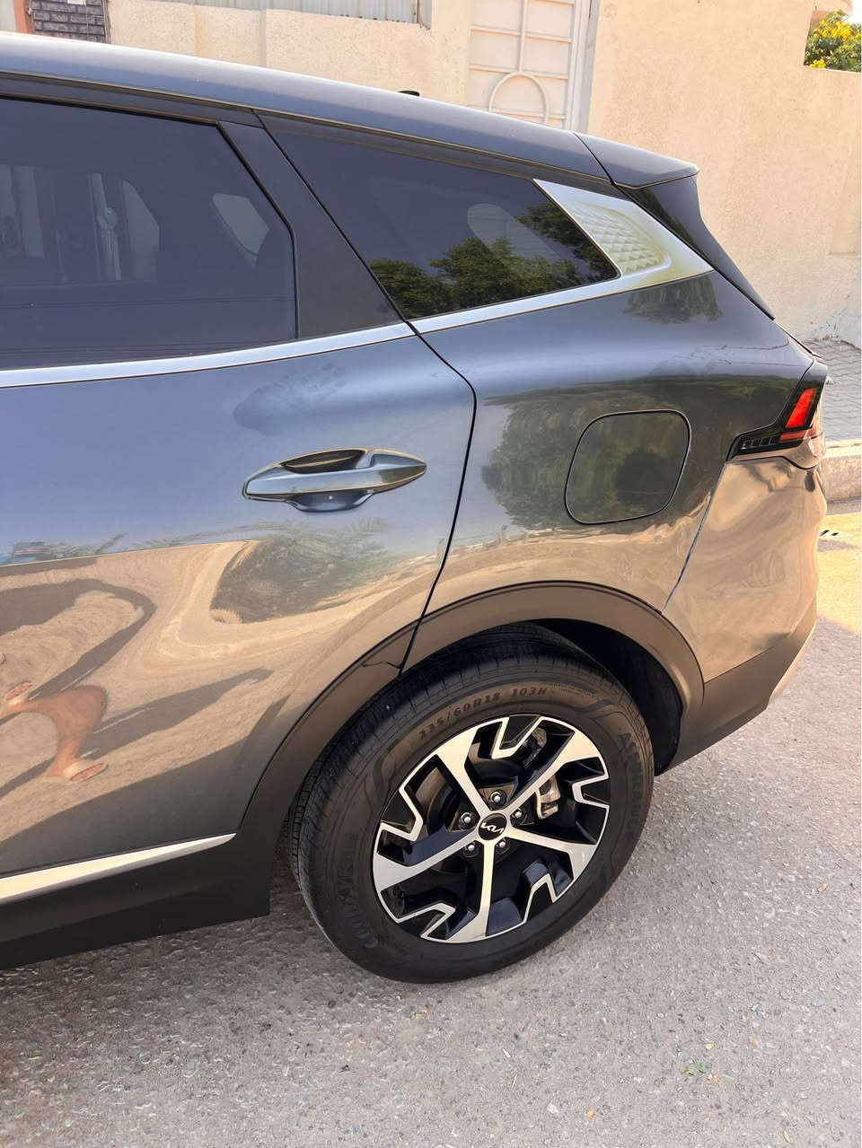 سبورتج 2024 فئه ex ماشيه 27 الف بدون ايرباك ربع باب صبغ ومكان بارد مرقم كربلاء السعر 215 *********** كربلاء, العراق
