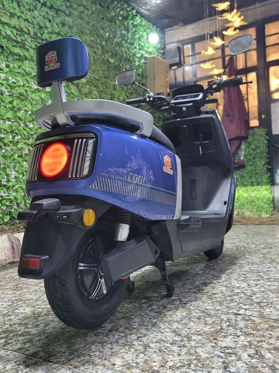 السلام عليكم..دراجه سوبر سكوتر ..SUEPR.SCOOTER..موديل .2025..السرعه .76.k..عدد البطاريآت..6. مسطره ..دراجه جاهزه مابيه اي نقص..تشغيل بصمه وسويج...وتشغيل عن بعد..اشاره ..دبل اشاره..لايت عالي ناصي..هورن..سكن..سطاب لايت..مخرج شحن USP..شاحنه ذكيه تدعم الشحن السريع والأيقاف الذاتي عند امتلاء البطاريات..السعر (.600.) قفل ...مكاني بغداد الشعب قرب محكمة الشعب على الشارع العام الشراي يتصل...***********..واتساب موجود...
