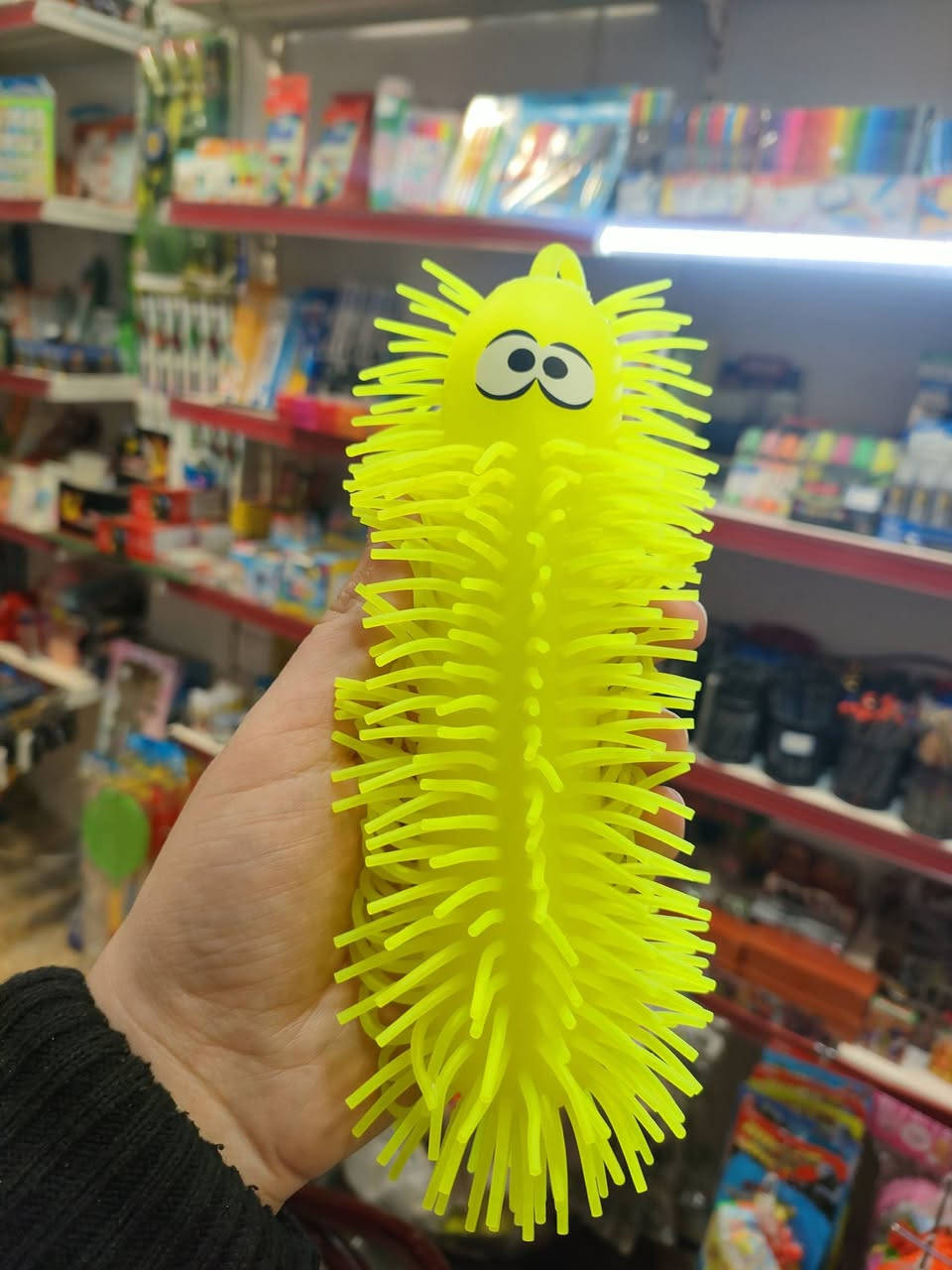 توفر لدى مكتبة يارمجة العاب جديدة حاجة بالف 
🔴العنوان: قرب دورة الجريسي مقابل مولدة الهادي 
⚪رقم الموبايل: ***********
🟢 واتساب: ***********
🔵تلكرام: YRMGA1@
