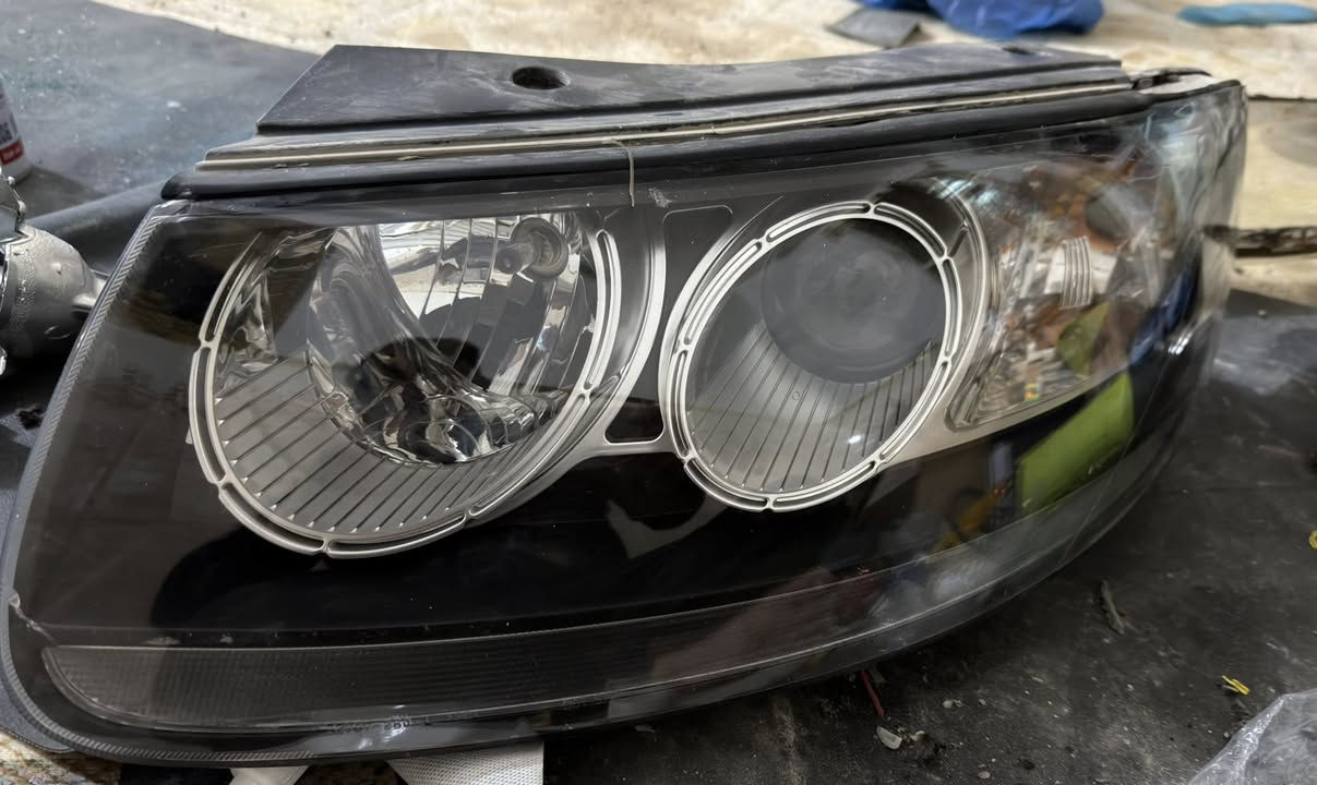 السلام عليكم   لعيون المتابعين هذا شغلي رزع عدسات وتبديل جام لايت سياره سنتاڤي ٢٠١٠ اخوكم ابو محمد العنوان النجف الاشرف حي النداء شارع مجمع قمبر مقابيل مول حكايه 
موبايل ***********
