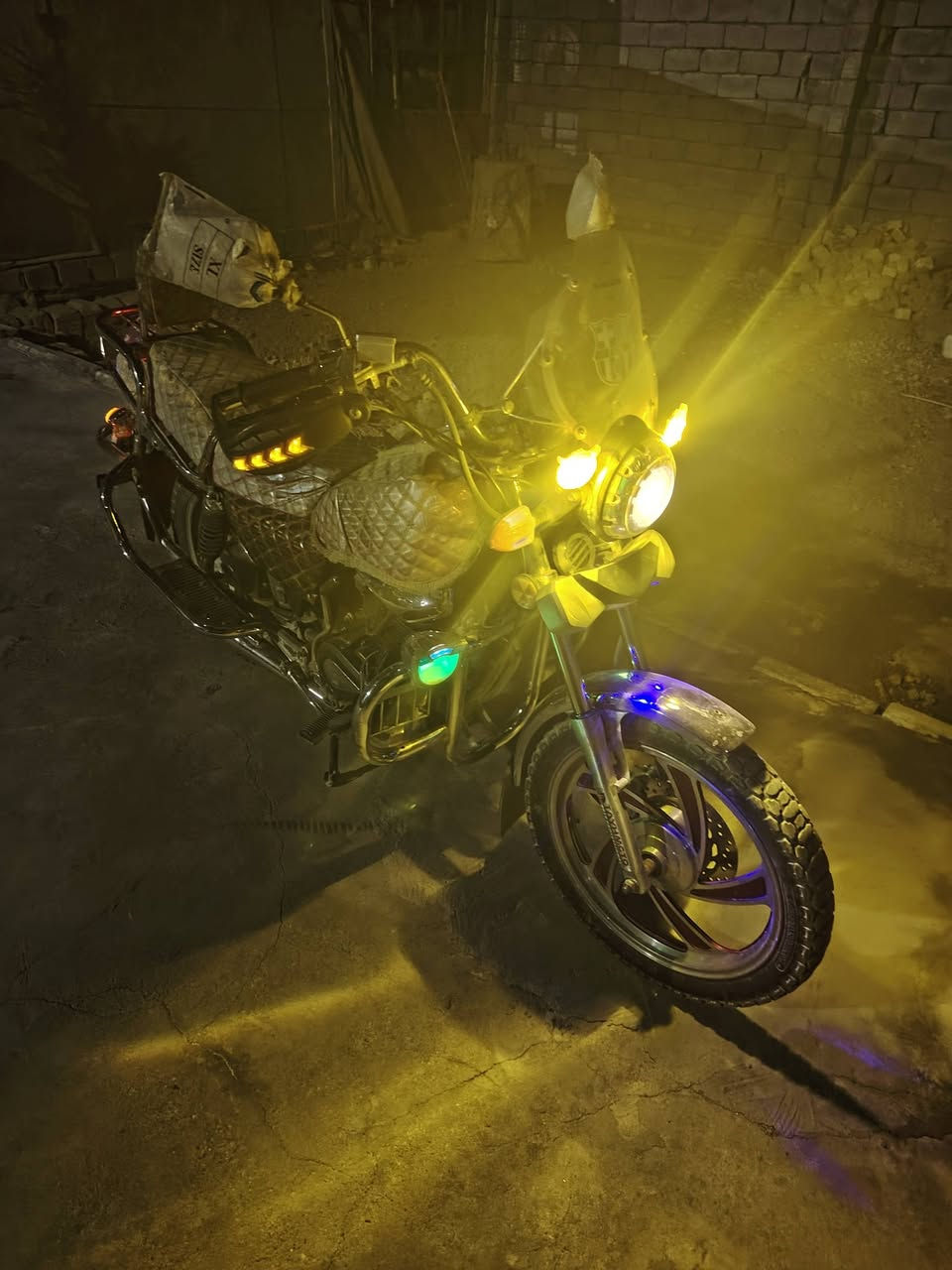 السلام عليكم دراجه تايموته موديل ٢٠١٩ للبيع  السعر مليون و١٠٠ وبيه مجال قليل المكان الشطرة الحولي
للشراي الاتصال علئ هذا الرقم ***********
