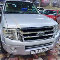 اكسبديشن XLT • ٢٠١١ • ماشيه ١٢٠ الف