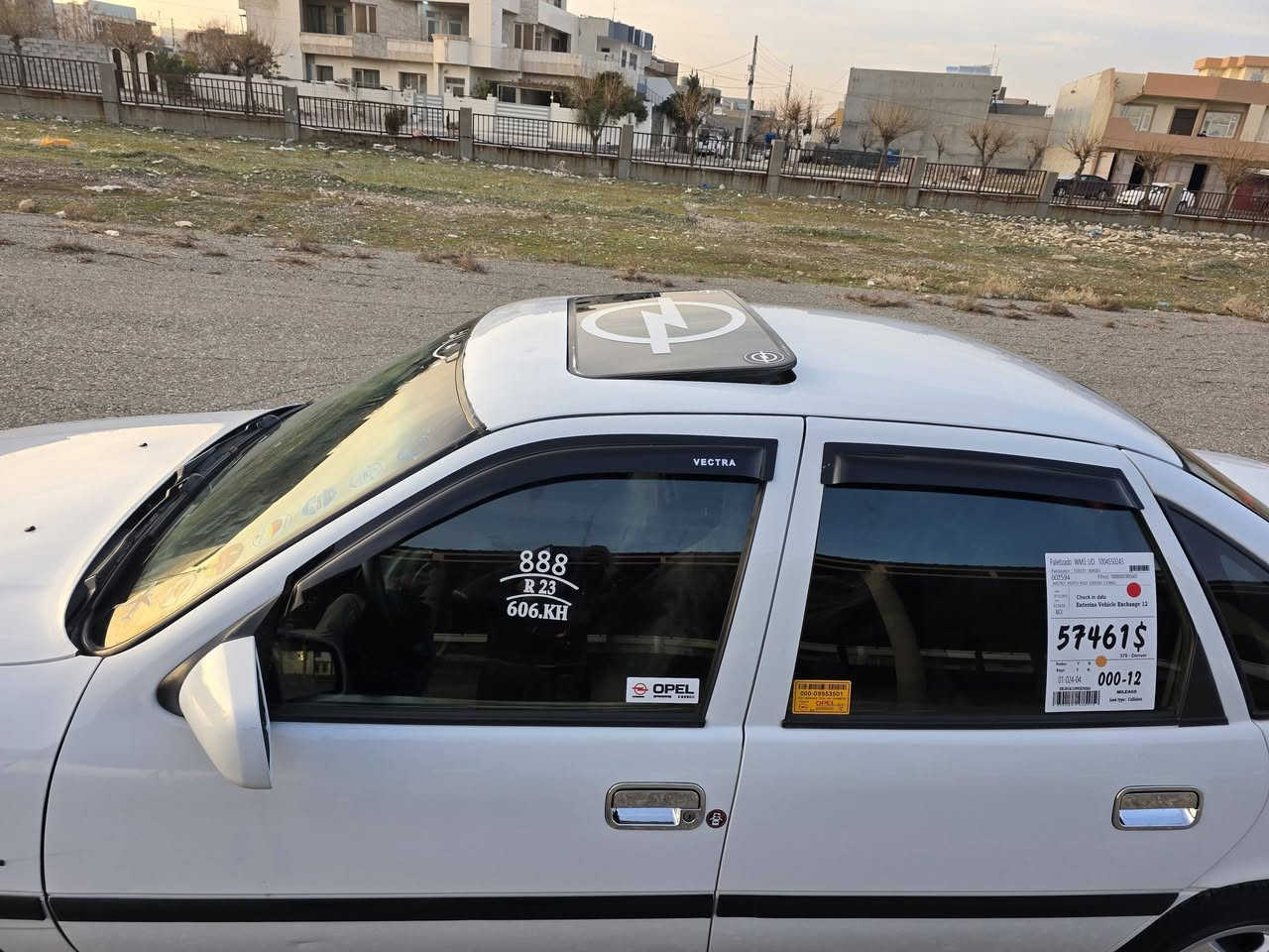 ***********#***********چمچماڵ
نمونەی ئۆپڵ لەسەردەقی  شەریکە ماوەتەوە
بێ لێدراو بێ دەعم بێ بۆیاغ 
ئۆپڵ ڤیکترا مۆدێ ۹۳ مەکینە  ۱٨ گێڕ عادی
گێڕومەکینە بەشەرت بێ لێدراوی ودەعم
سنوی تازەیە ژینگەو ڕێگاو بانی دراوە
برێک ABS سقف سڵایت   بێ خایسات 
دۆسەو هیلالی بیلادە نەبڕاوە
چوارتایە تازەیە ویلی بیلادشەریکەی  لەژێرە
سعری ٥٨  گەڵاو معاملە
