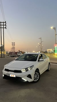 سيراتو 2024. محرك. 1600 ماشيه 34 الف حقيقي وضع الزيرو رقم اربيل وكاله ...