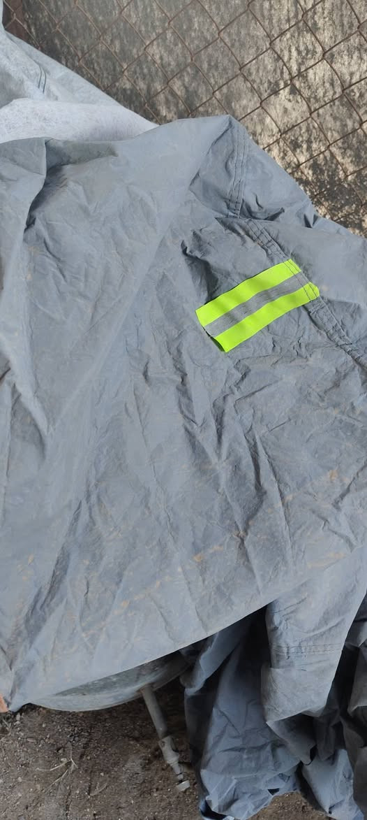 سلام عليكم جادر سياره مستخدم مرتين اخذته 35ابيعه 30كلش نضيف كربلاء الاسكان ***********
