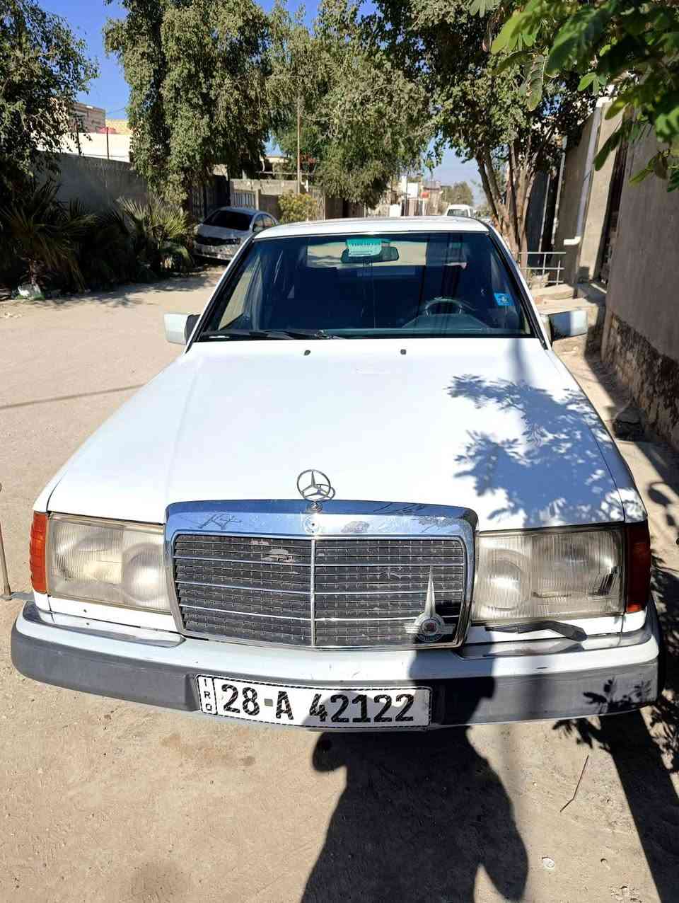 السلام عليكم
مرسدس دب للبيع E300 كير ومكينه بطه 2500ديلكو موديل 1991سياره مكفوله من الضربه رقم انكليزي بأسمي مكينه مكفوله من التنقيص والتبخير كير يأخر بالبگ 
حداديه 80بالميه 
باتري جديد 
السعرر 55وبيه مجال حك الجيه 
مكان السياره نجف 
رقم الهاتف***********/***********
